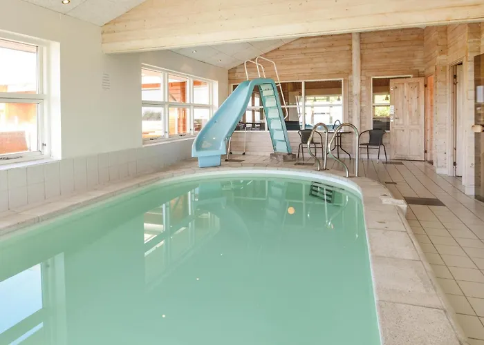 Vakantiehuis Awesome In With Sauna